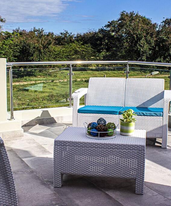 5 Star Villa Minutes From Airport And Beaches Sosúa Exteriör bild