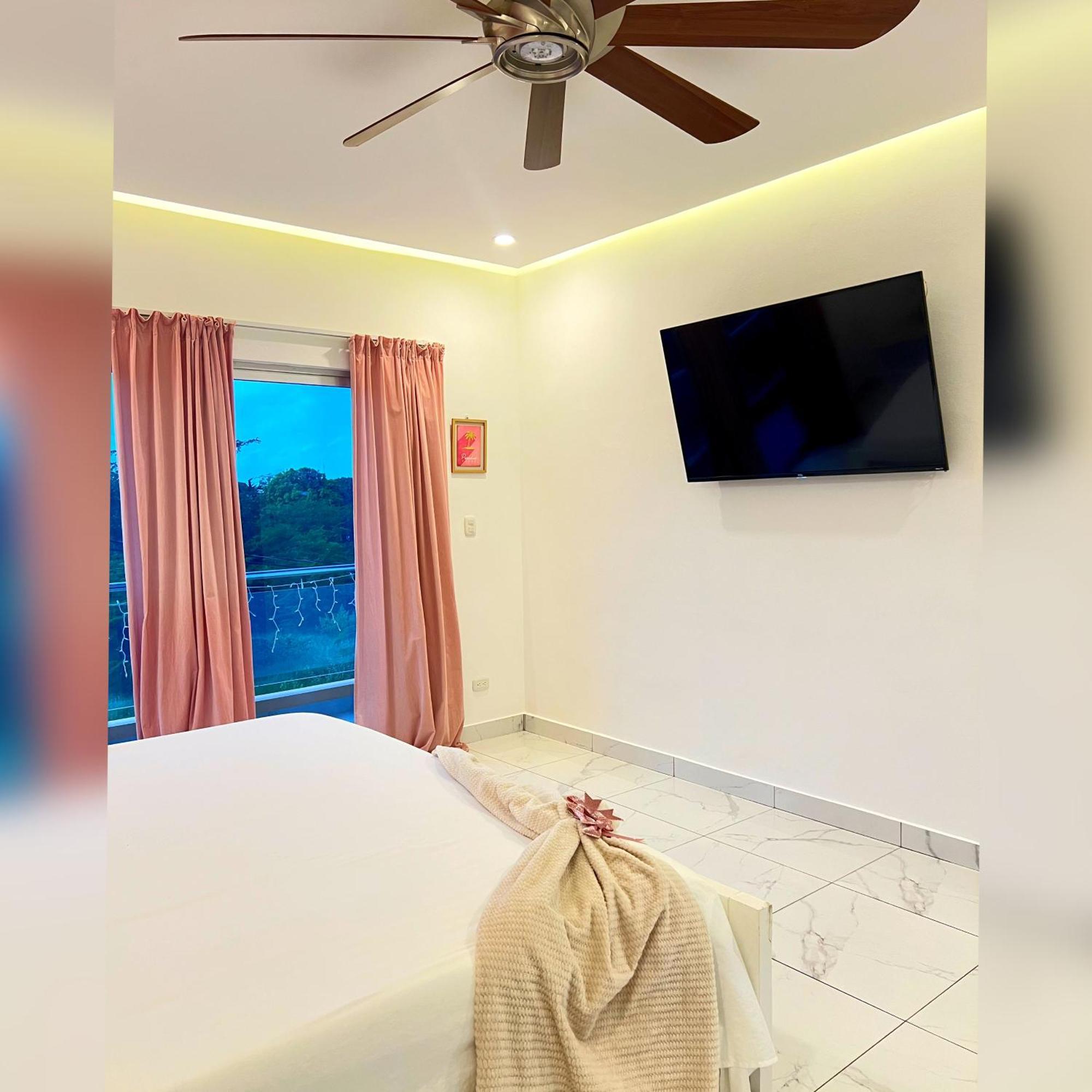 5 Star Villa Minutes From Airport And Beaches Sosúa Exteriör bild